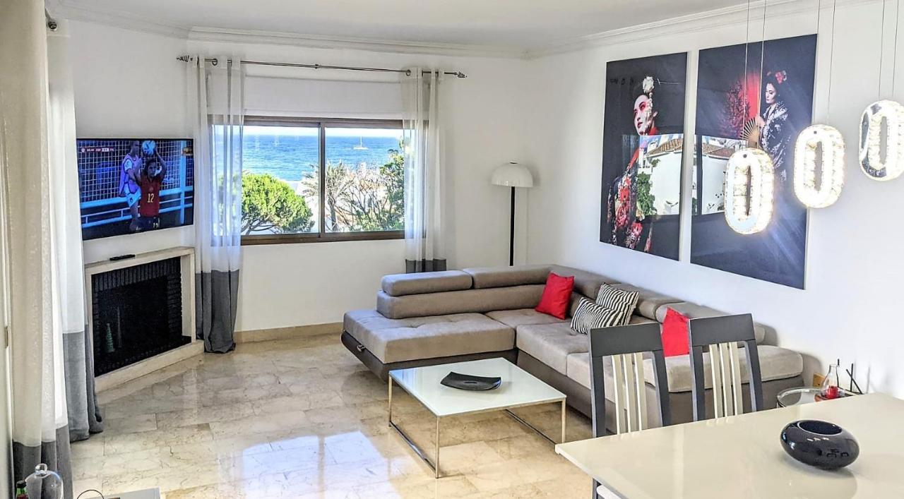 Coral Apartment